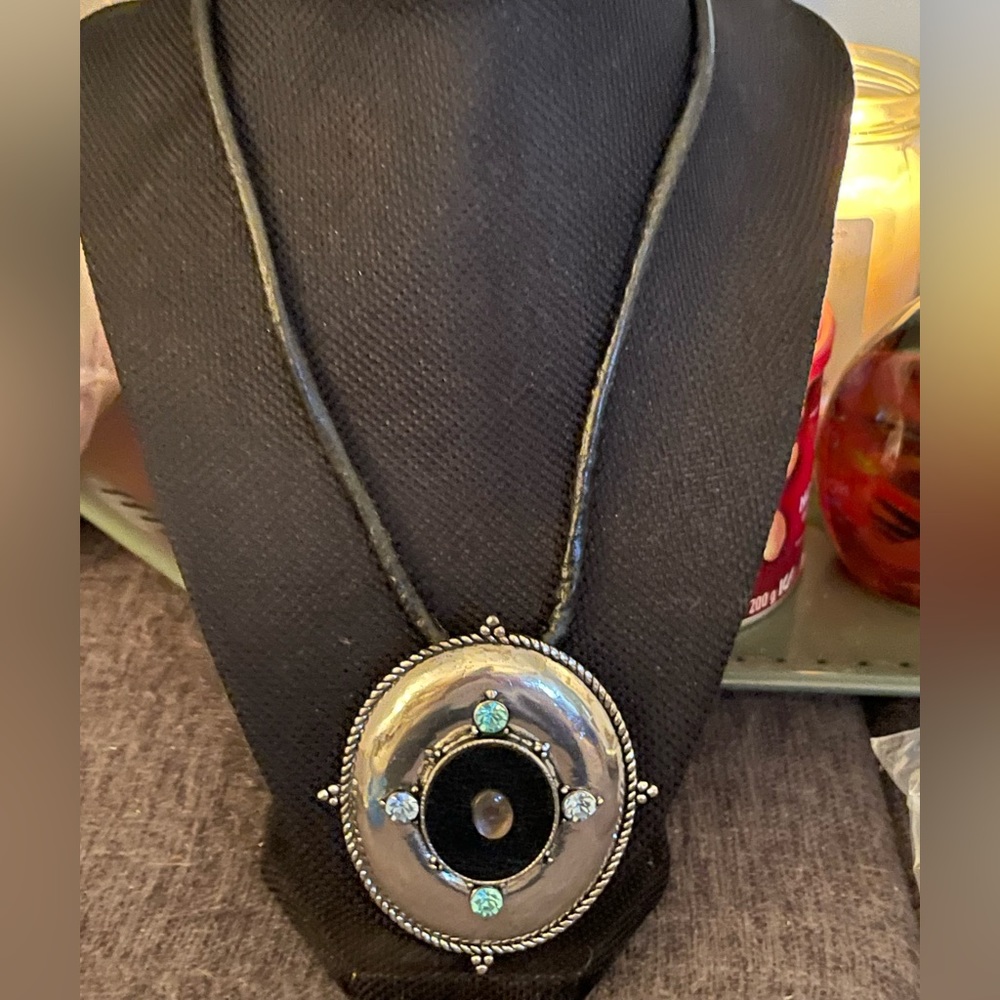 Vintage silver tone and blue rhinestone western style large pendant necklace